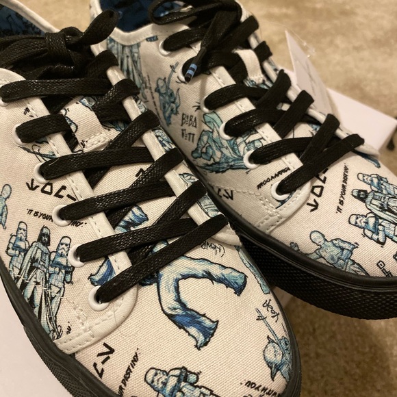 Toms Star Wars shoes - Picture 3 of 3